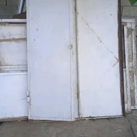 Demir warotalyk ugolnik