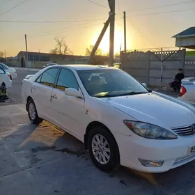 Toyota Camry 2003