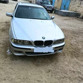 BMW E39 2002