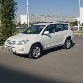 Toyota RAV4 2008
