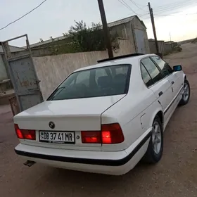 BMW 525 1992