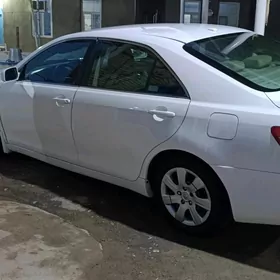 Toyota Camry 2010