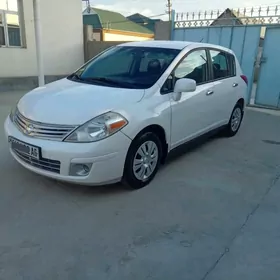 Nissan Versa 2009