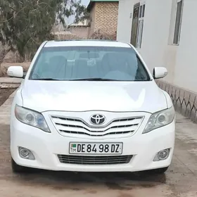 Toyota Camry 2010
