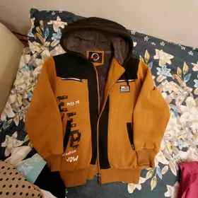 Отдам женские вещи