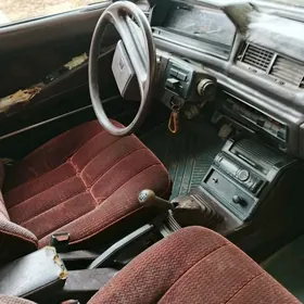 Mitsubishi Raider 2005