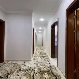 🪬4мкр, 1 эт, 4 ком, 76м², хоз