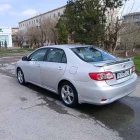 Toyota Corolla 2011