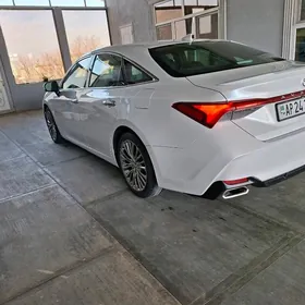 Toyota Avalon 2019