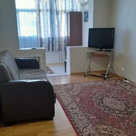 (3181)-4MKR 1-KOMNAT 4-ETAJ MELHEM KAFE RAHMAN