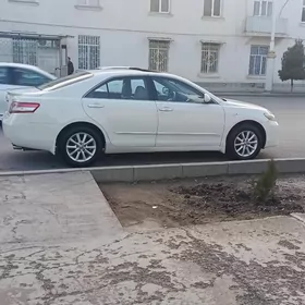 Toyota Camry 2011