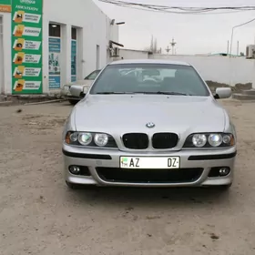 BMW E39 1998