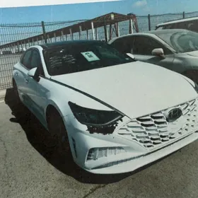 Hyundai Sonata 2021