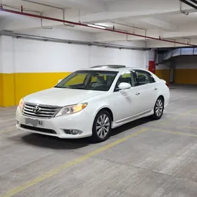 Toyota Avalon 2011