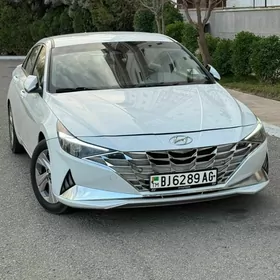 Hyundai Elantra 2021