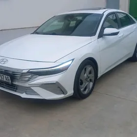 Hyundai Elantra 2024