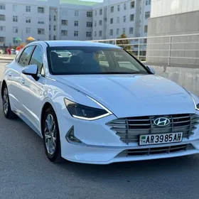 Hyundai Sonata 2020