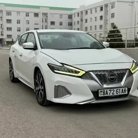 Nissan Maxima 2021