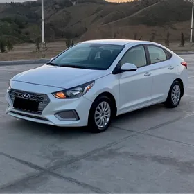 Hyundai Accent 2022