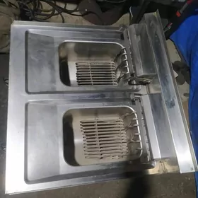 Fri bişirŷän aparat