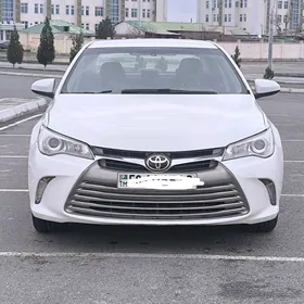 Toyota Camry 2017