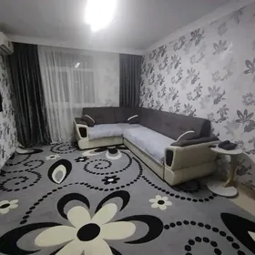 Продаётся Квартира 4/4 70кв²