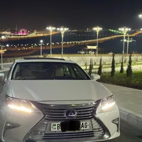 Lexus ES 350 2015