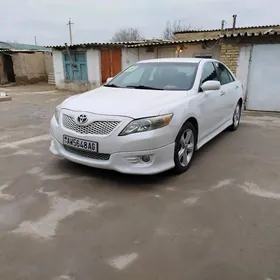 Toyota Camry 2011