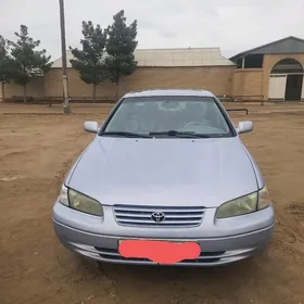 Toyota Camry 1997