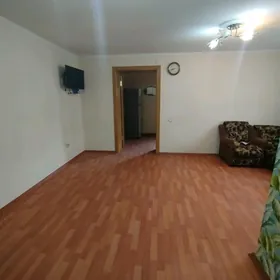 Сроч от хозяин2 мкр 3/1 эт 1ко