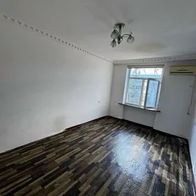 Satlyk jay 4mkr  2 etaž