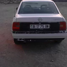 Opel Vectra 1991