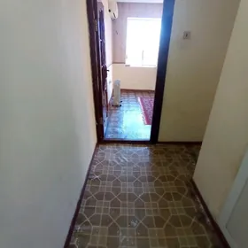 Yubileynide 2 et 1 kom