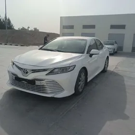 Toyota Camry 2020