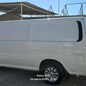 Toyota Hiace 1999