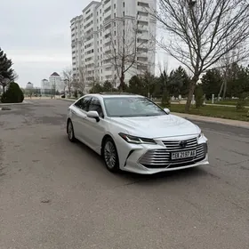 Toyota Avalon 2019