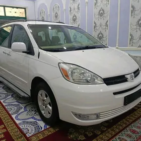 Toyota Sienna 2004
