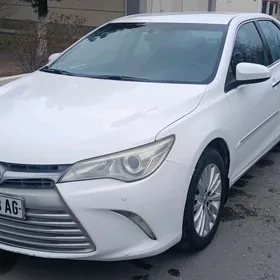 Toyota Camry 2016
