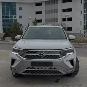 Volkswagen Taos 2022