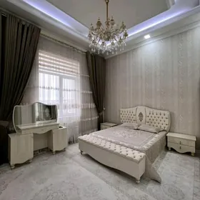 Eyesinden arenda jay gozleyari