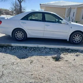 Toyota Camry 2003