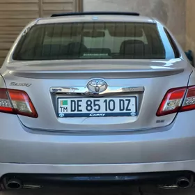 Toyota Camry 2011