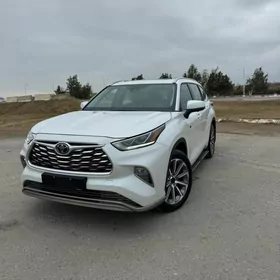 Toyota Highlander 2024