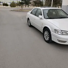 Toyota Camry 2001