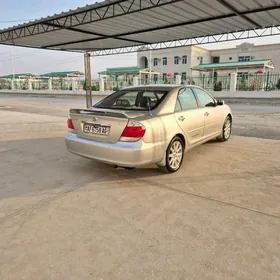Toyota Camry 2004
