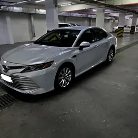 Toyota Avalon 2018