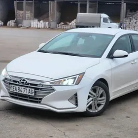 Hyundai Elantra 2020