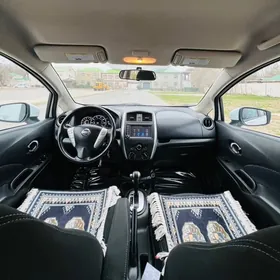 Nissan Versa Note 2019