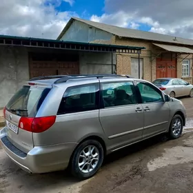 Toyota Sienna 2009