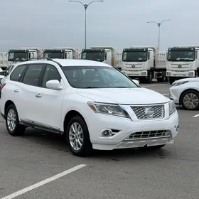 Nissan Pathfinder 2012